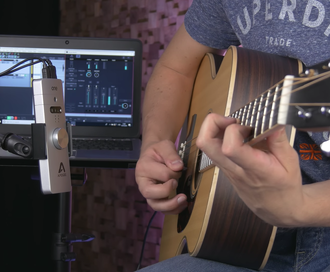 Using the Apogee ONE to record acoustic guitar